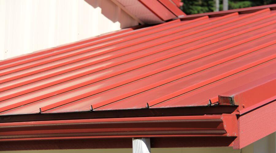 Professional metal roof installation in Bridgeport, OH